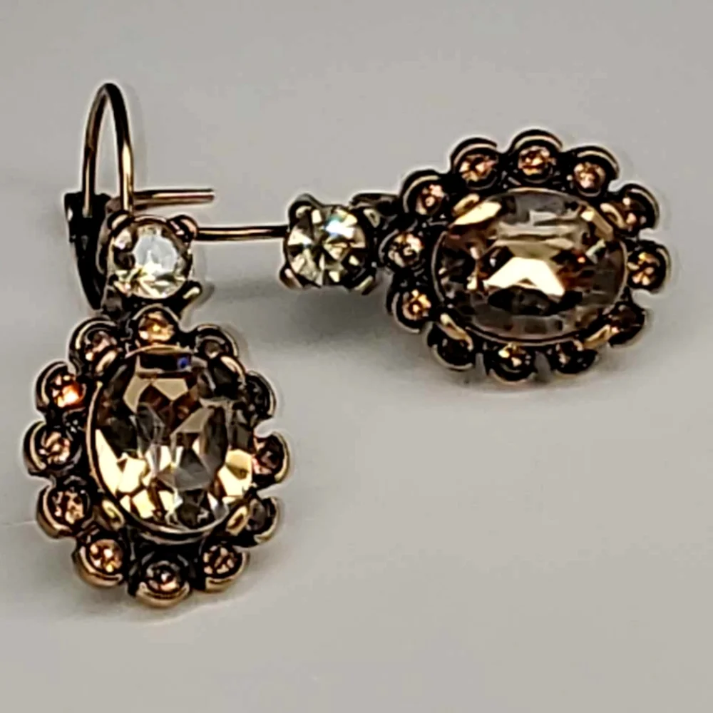 Vintage victorian style